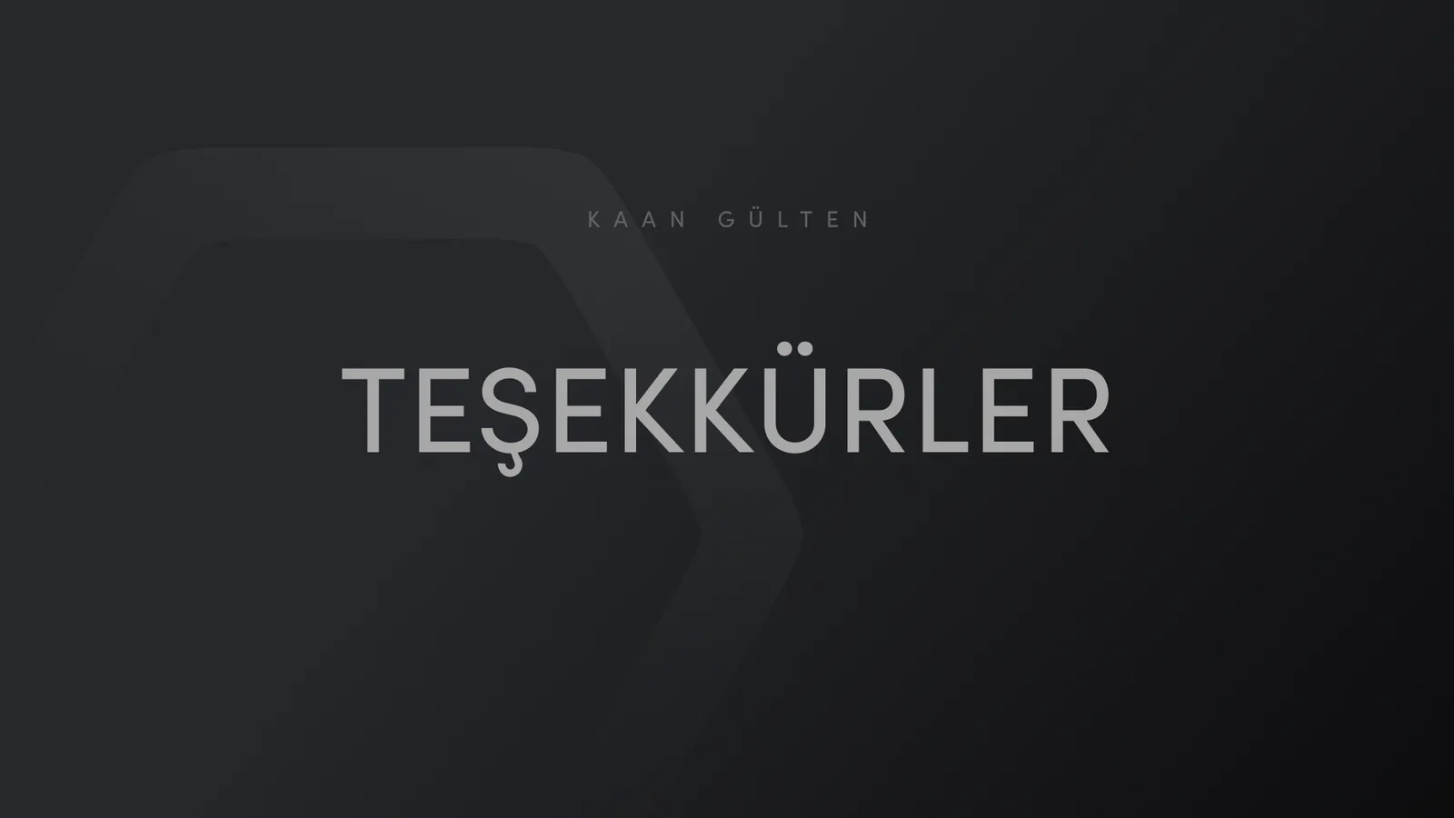 Koyu zeminli kapanış slaydı.